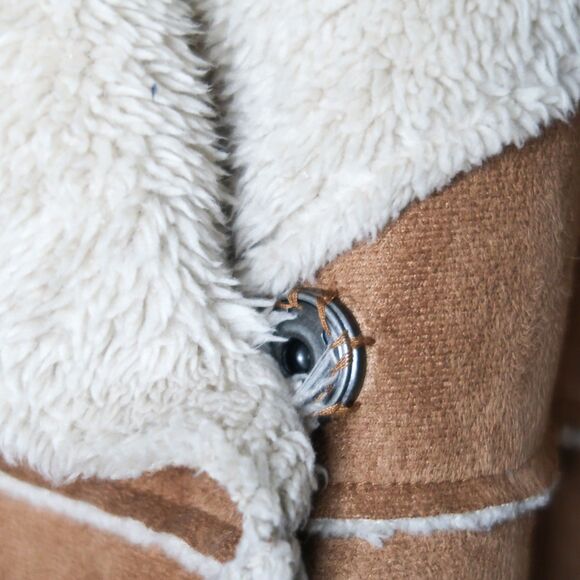 Dylan Womens Faux Suede Vest Size Small Tan Brown Fur Boho Soft Cozy Cowboy - Picture 8 of 8